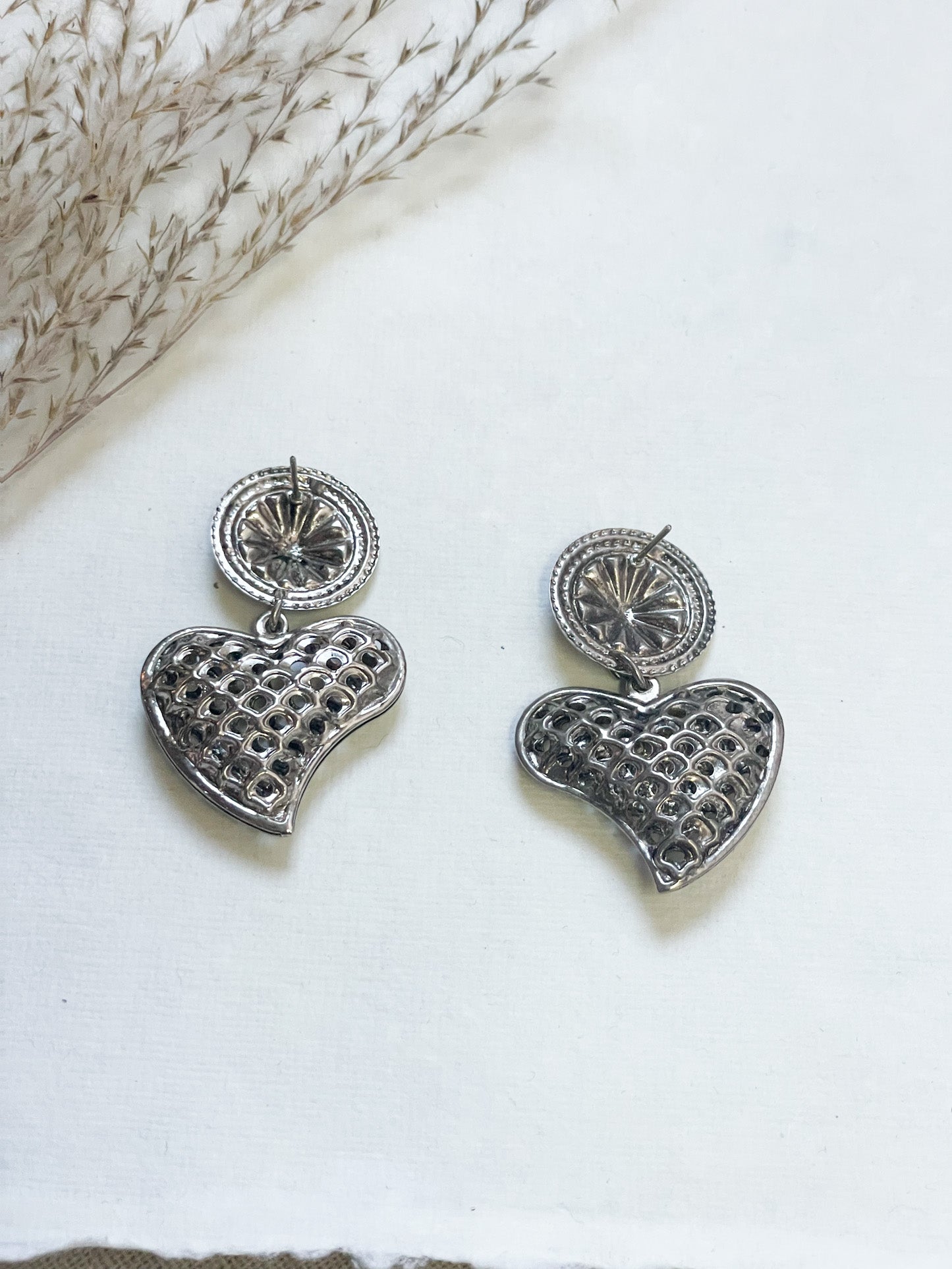 Vintage Puff Heart Stud Earrings