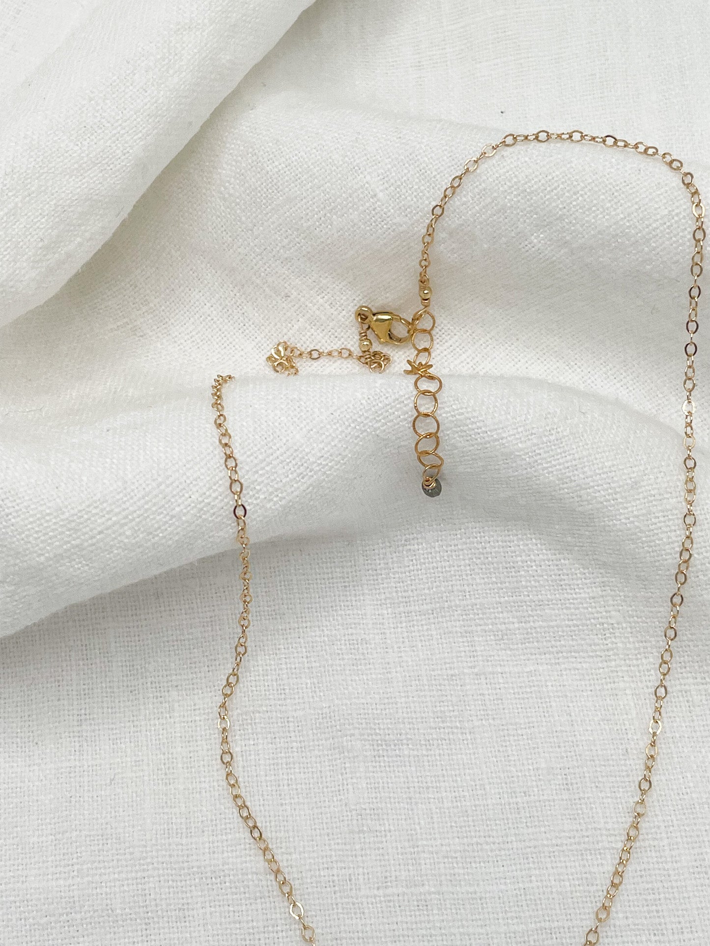 Single Gold Teardrop Lariat